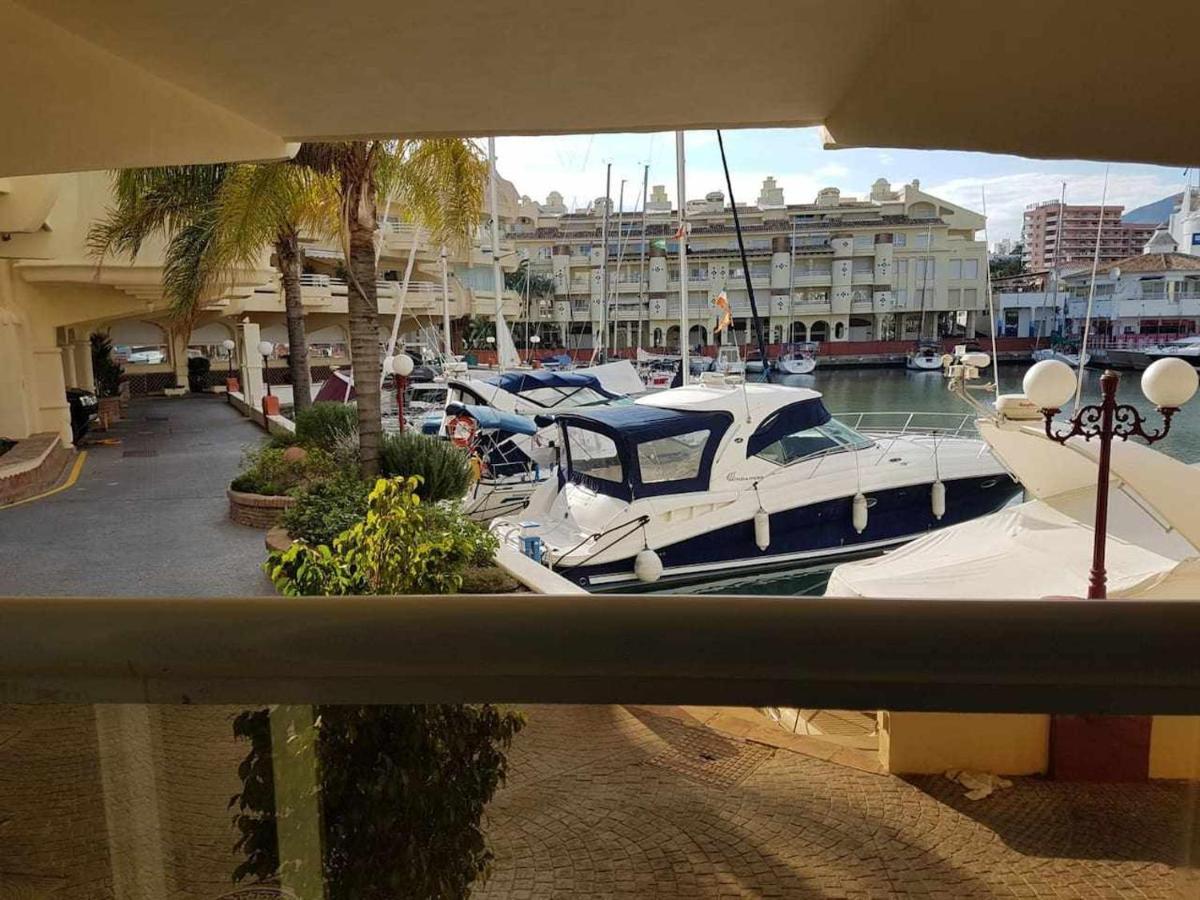 Lujoso Apartamento En De La Isla De Puerto Marina Беналмадена Екстериор снимка